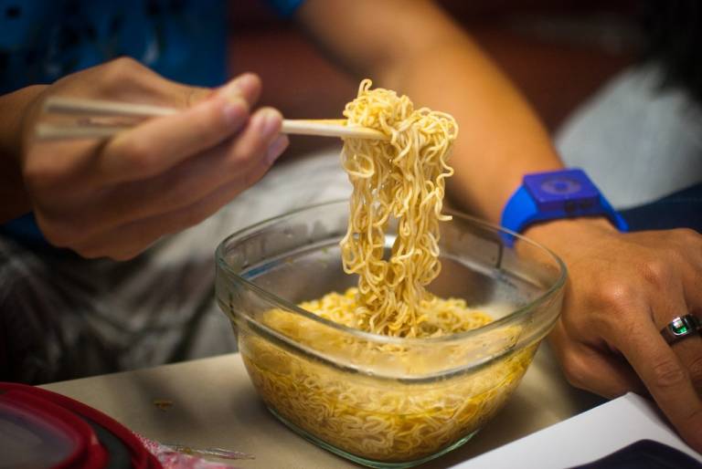 harvard-scientists-reveal-the-damage-instant-noodles-cause-and-it-will